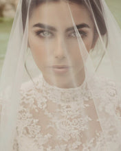 Load image into Gallery viewer, Blanche dress