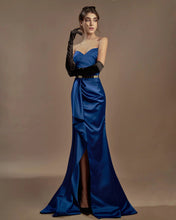 Load image into Gallery viewer, Mandy dress