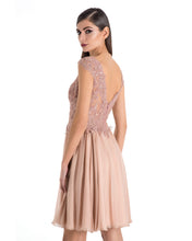 Carica l'immagine nel visualizzatore di Gallery, KRISTEL