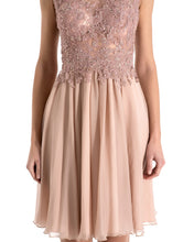 Carica l'immagine nel visualizzatore di Gallery, KRISTEL