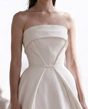 Load image into Gallery viewer, Audrey dress
